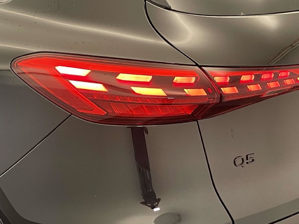 New 2026 Audi Q5 2.0T AWD/4WD image 16
