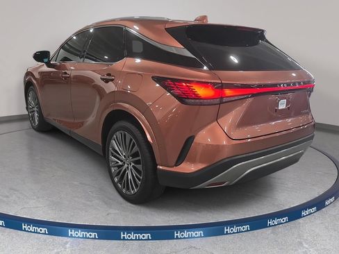 Used 2024 Lexus RX 350 FWD w/ Convenience Package image 9
