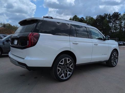 New 2026 Ford Expedition Platinum AWD/4WD image 4