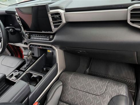 Used 2024 Toyota Tundra Limited AWD/4WD image 14