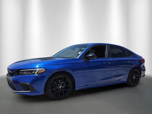 Used 2022 Honda Civic Sport image 3