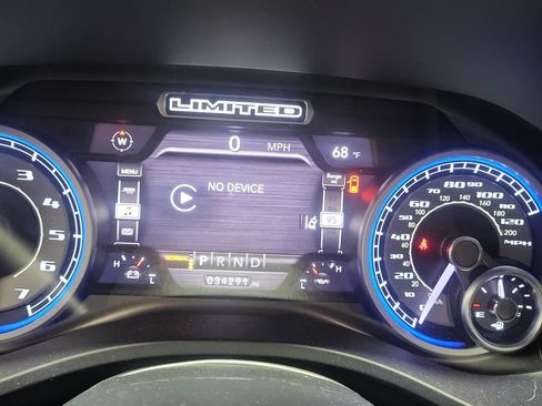 Used 2022 RAM 1500 Limited AWD/4WD image 2