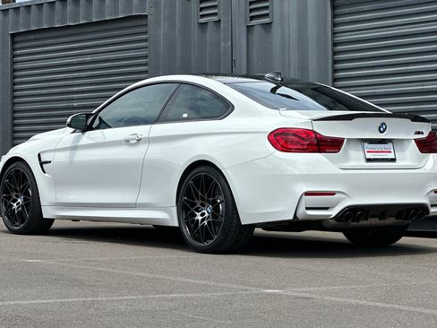Used 2018 BMW M4 Coupe RWD image 3