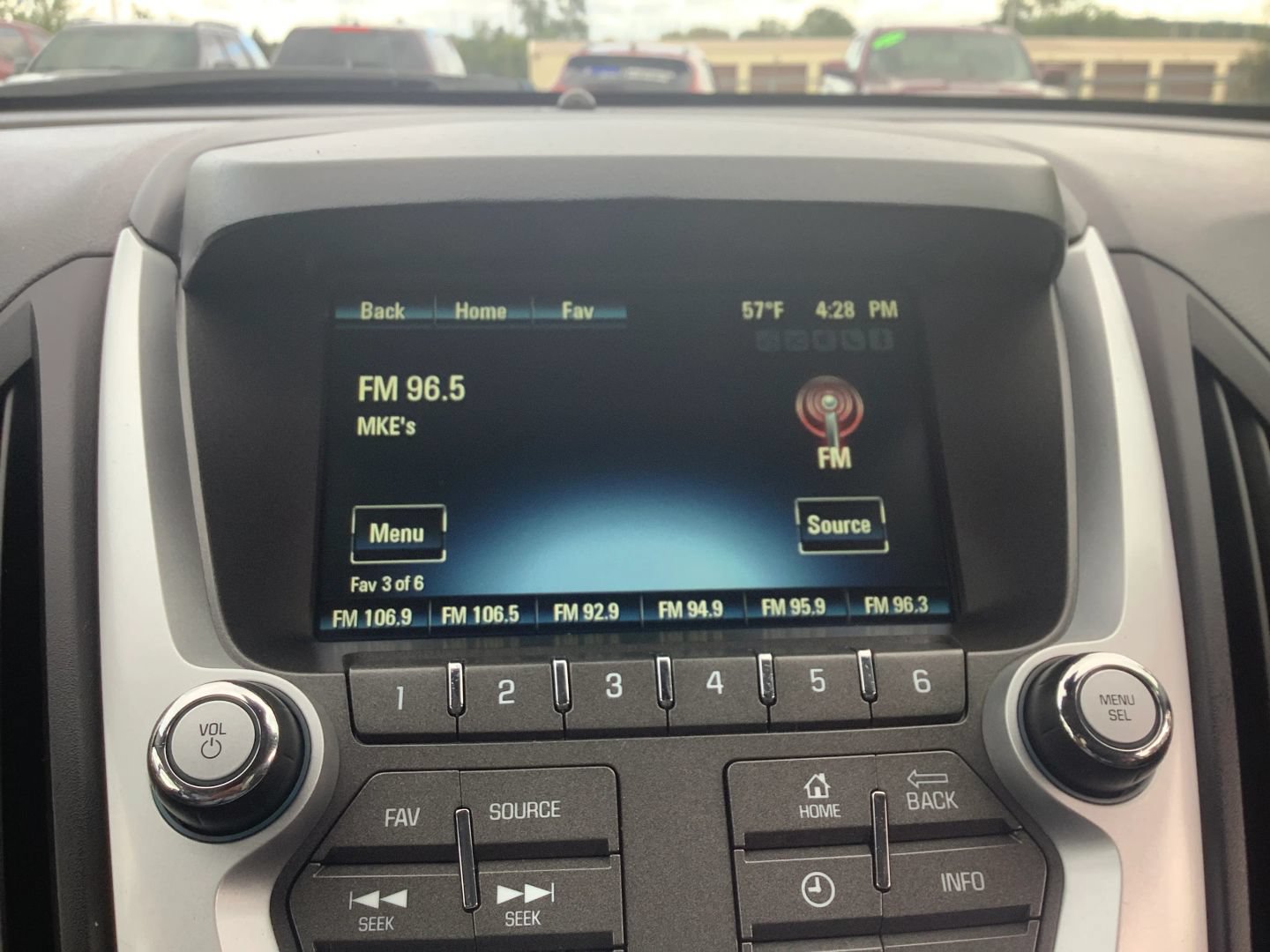 Used 2017 Chevrolet Equinox LT w/ Convenience Package AWD/4WD image 30