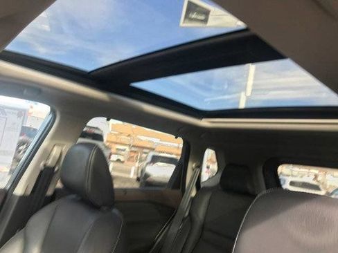 Used 2021 Nissan Rogue SL FWD image 18