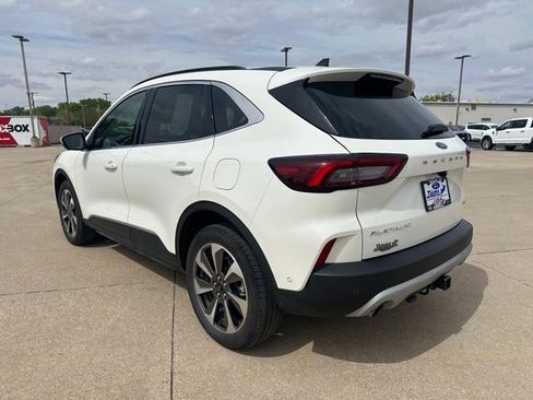 Certified 2024 Ford Escape Platinum w/ Premium Technology Package AWD/4WD image 3