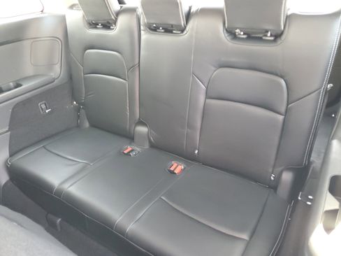 Certified 2022 Nissan Pathfinder SV FWD image 15