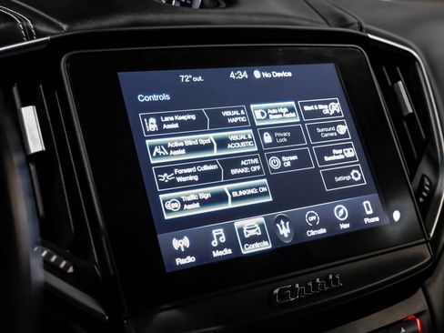 Used 2019 Maserati Ghibli S GranLusso AWD/4WD image 34