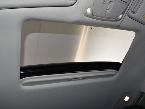 Used 2023 Nissan Armada SL w/ Cargo Package image 27