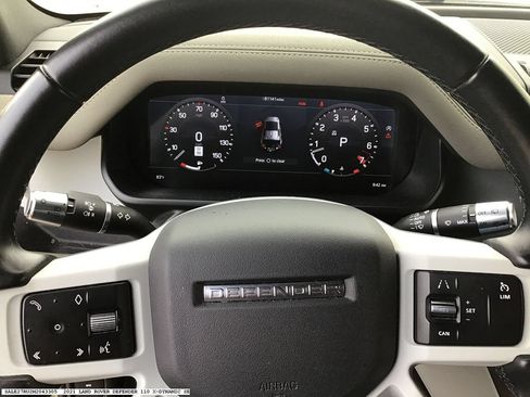 Used 2021 Land Rover Defender 110 X-Dynamic SE AWD/4WD image 8