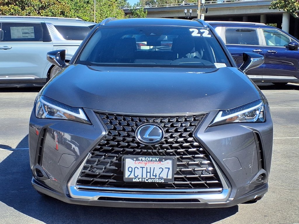 Used 2022 Lexus UX 200 w/ Accessory Package (Z1) FWD image 8