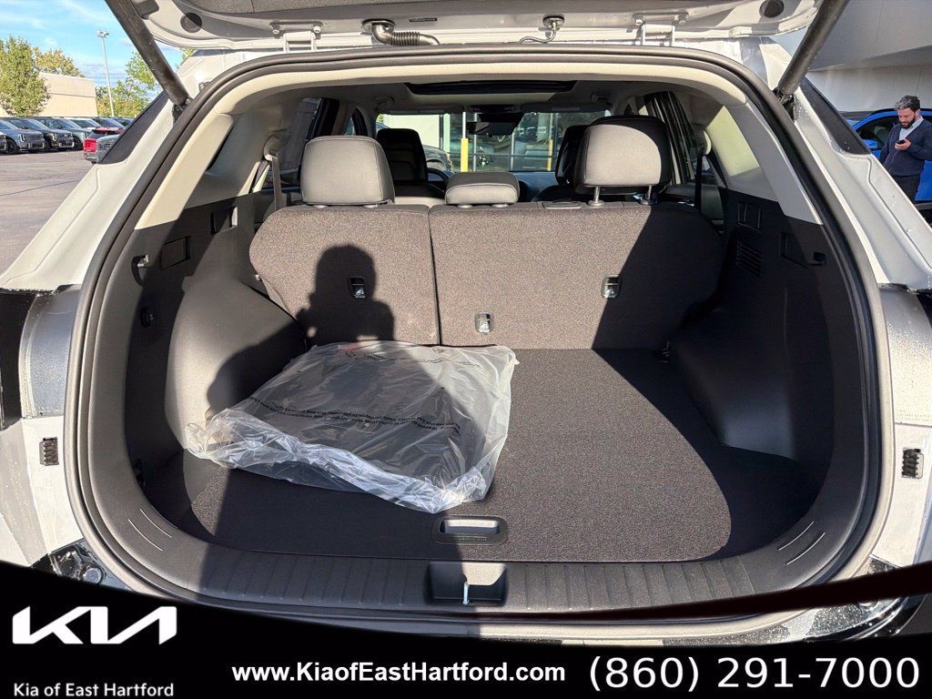 New 2027 Kia Sportage SX Prestige AWD/4WD image 16
