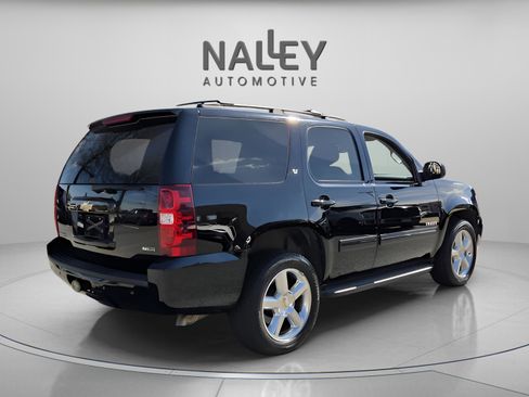 Used 2011 Chevrolet Tahoe LT w/ Luxury Package image 6