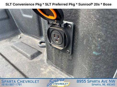 Used 2023 GMC Sierra 1500 SLT w/ SLT Convenience Package AWD/4WD image 33