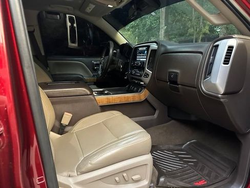 Used 2017 GMC Sierra 1500 SLT AWD/4WD image 7