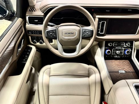 Used 2023 GMC Yukon XL Denali w/ Max Trailering Package AWD/4WD image 13