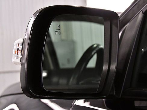 Used 2020 Ford Ranger Lariat w/ Equipment Group 501A Mid image 19