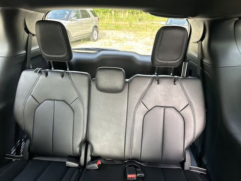 New 2026 Chrysler Pacifica Select FWD image 22