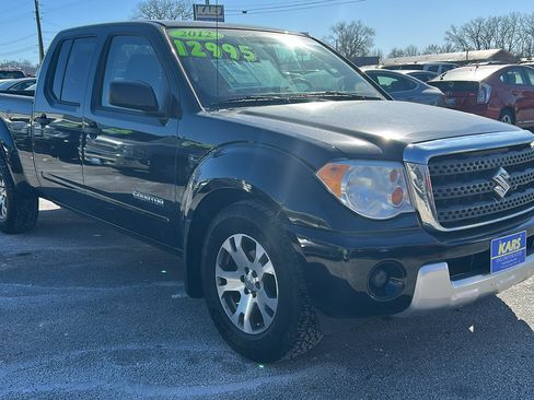 Used 2012 Suzuki Equator Sport image 4