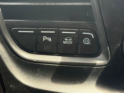 Used 2025 Ford Transit 250 148 Medium Roof Extended AWD w/ Load Area Protection Package image 31