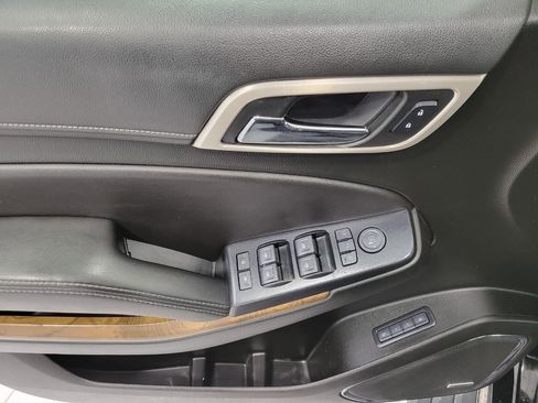 Used 2019 GMC Yukon XL Denali image 28