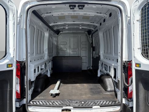 Used 2020 Ford Transit 250 Medium Roof RWD image 9