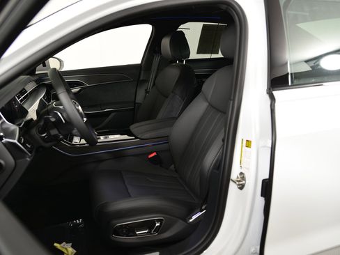 New 2026 Audi A8 L 3.0T image 4