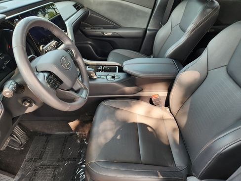 Certified 2025 Lexus TX 350 AWD w/ Technology Package image 5