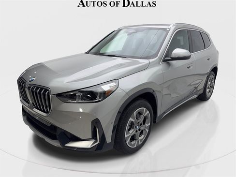 Used 2025 BMW X1 xDrive28i image 2