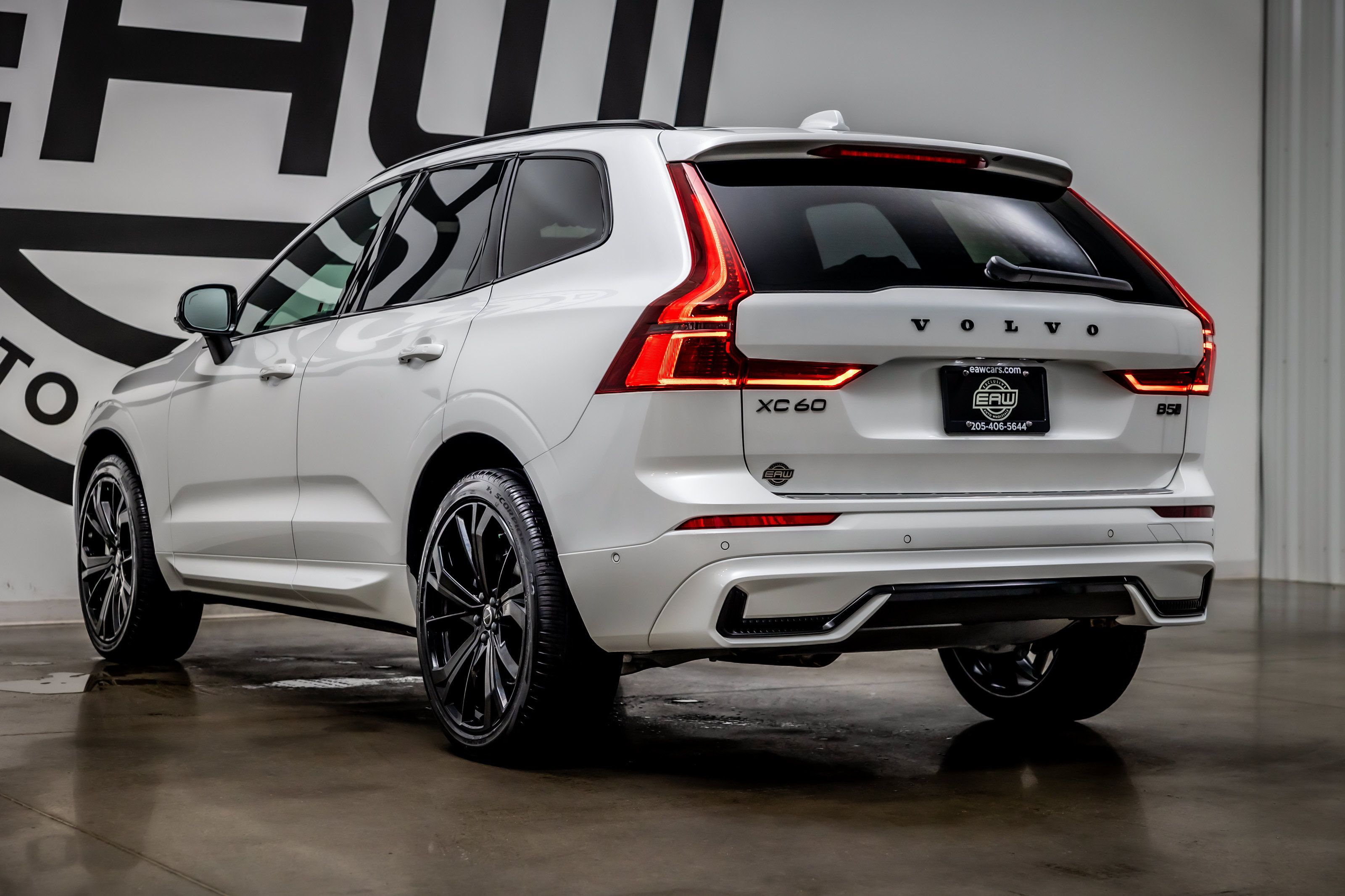 Used 2026 Volvo XC60 B5 Ultra w/ Protection Package Premier AWD/4WD image 29
