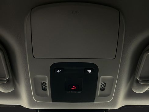 Used 2025 Toyota Camry LE FWD image 30