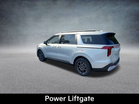 New 2026 Kia Carnival EX image 18