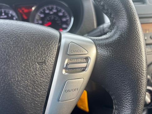 Used 2014 Nissan Versa Note SV image 15