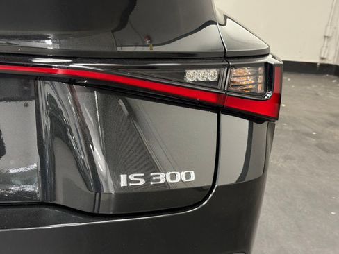Used 2025 Lexus IS 300 F Sport RWD image 16