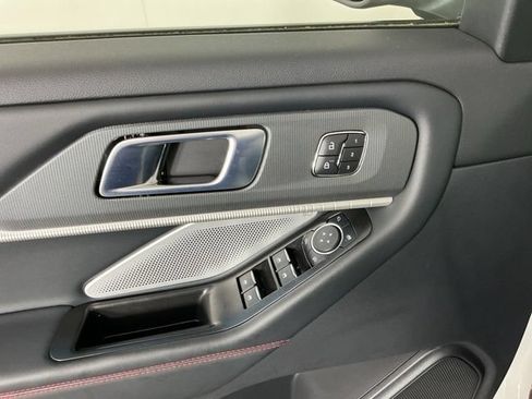 Used 2026 Ford Explorer ST w/ Sun And Sound Package AWD/4WD image 16