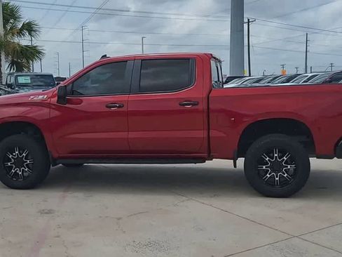 Used 2021 Chevrolet Silverado 1500 LT Trail Boss w/ Convenience Package II AWD/4WD image 5
