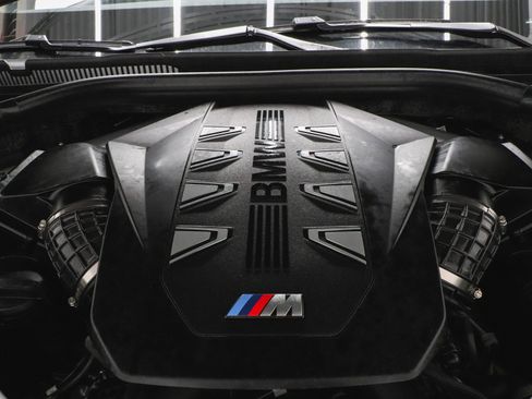 Used 2026 BMW X7 M60i image 44