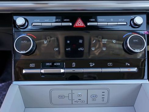 New 2026 Hyundai Santa Fe SEL image 23