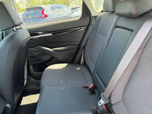 Used 2021 Kia Seltos S FWD image 9