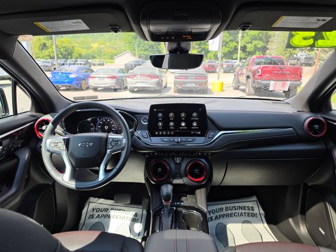 Used 2023 Chevrolet Blazer RS w/ Driver Confidence II Package AWD/4WD image 16