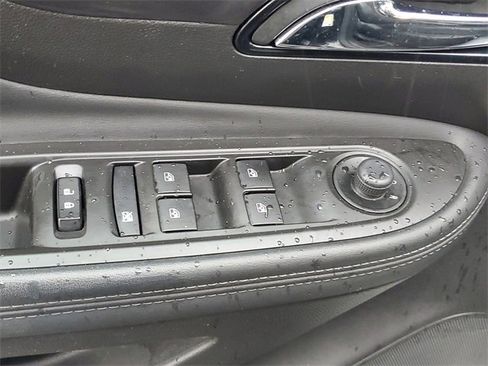 Certified 2022 Buick Encore Preferred w/ Safety Package image 15