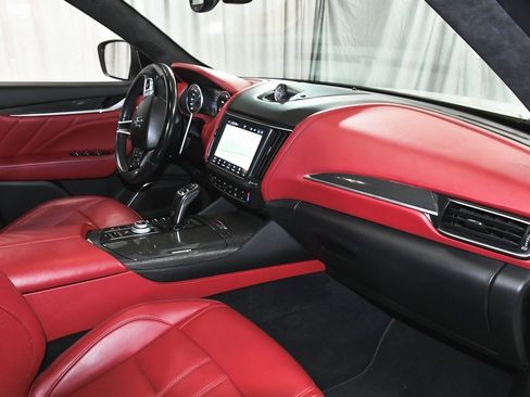 Used 2022 Maserati Levante Modena image 58