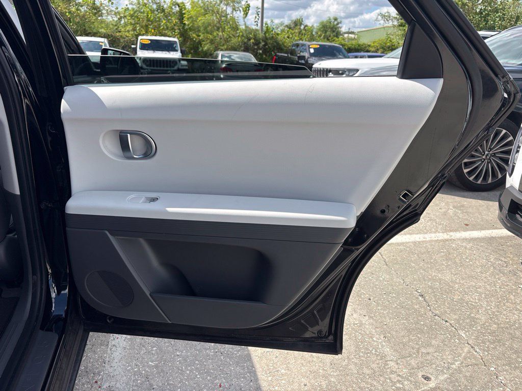 Used 2024 Hyundai Ioniq 5 SEL RWD image 19