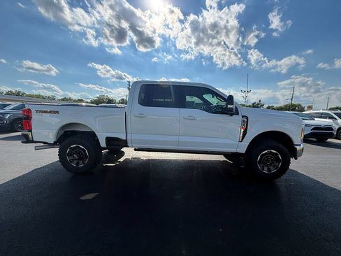 Used 2024 Ford F250 Lariat w/ Tremor Off-Road Package AWD/4WD image 2