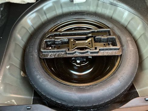 Used 2017 Nissan Maxima SR w/ Midnight Edition image 21