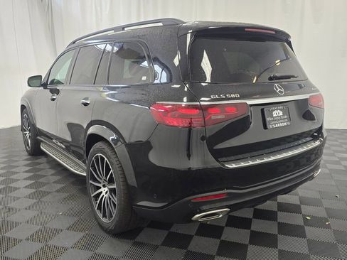 New 2026 Mercedes-Benz GLS 580 4MATIC image 4