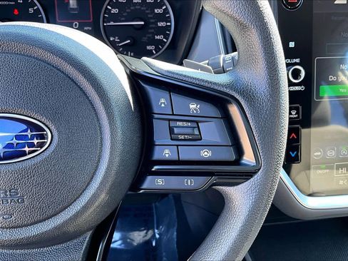 Used 2025 Subaru Crosstrek 2.0i Premium image 24