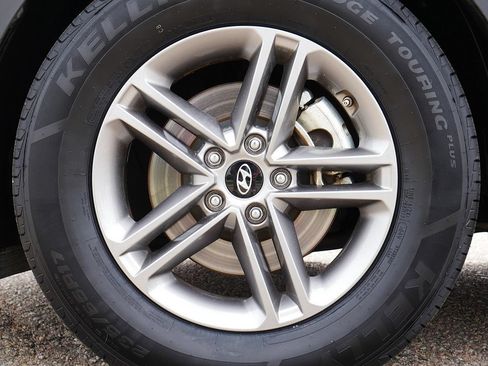 Used 2018 Hyundai Santa Fe Sport w/ 2.4L Value Package 02 AWD/4WD image 62