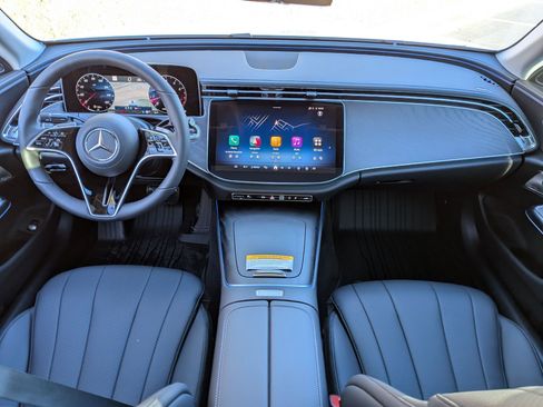 New 2026 Mercedes-Benz E 350 Sedan image 28