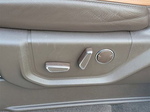 Used 2024 Ford Expedition King Ranch image 26